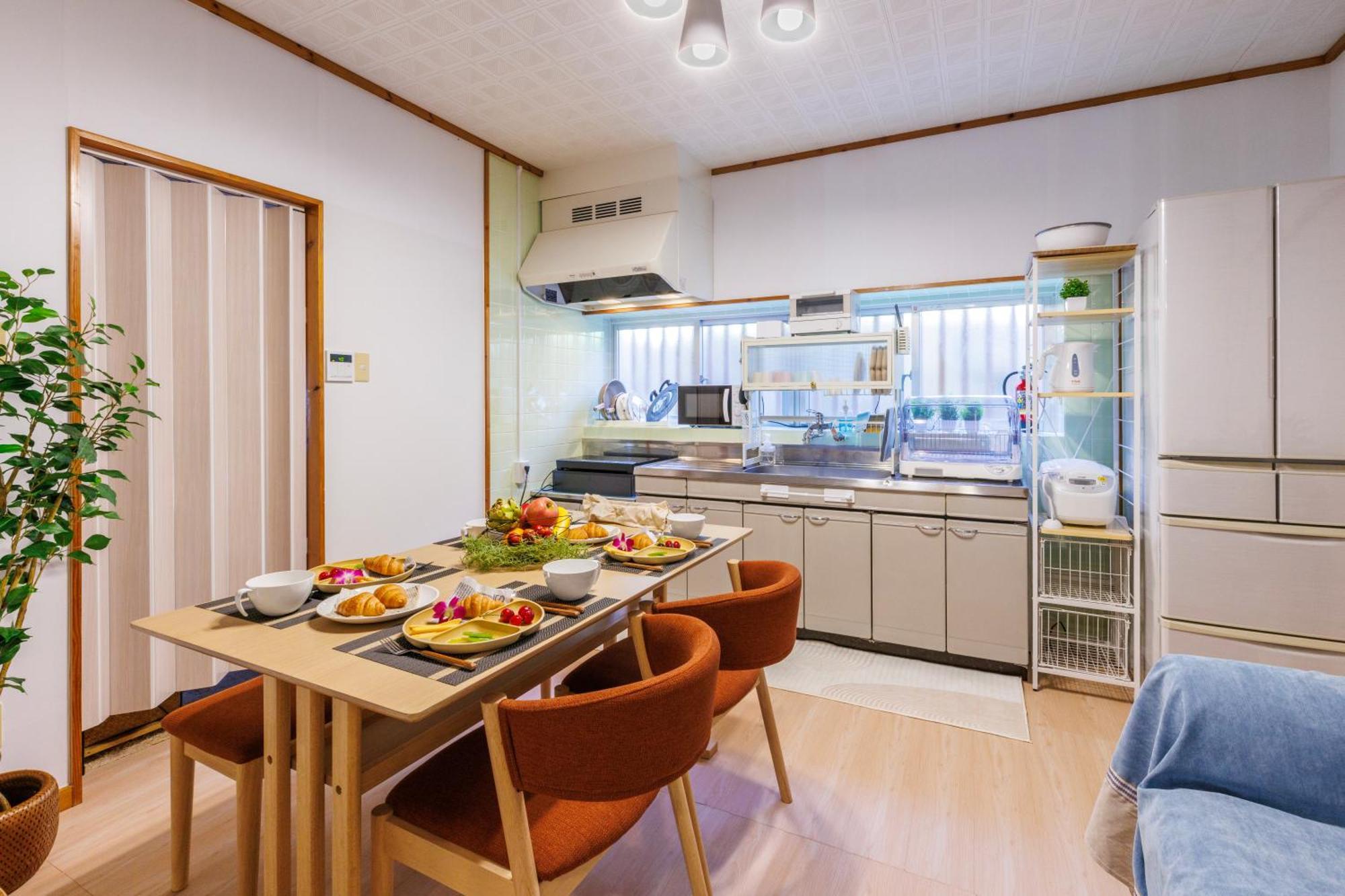 新規オープン サウナ Bbq ジャグジー付き 最大7名 無料駐車場4台 ビーチまで車で5分 Sky House Villa อุรุมะ ภายนอก รูปภาพ